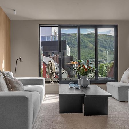 The Loft - Central Top Floor Apartment With 4 Bedrooms Tromsø Exteriör bild